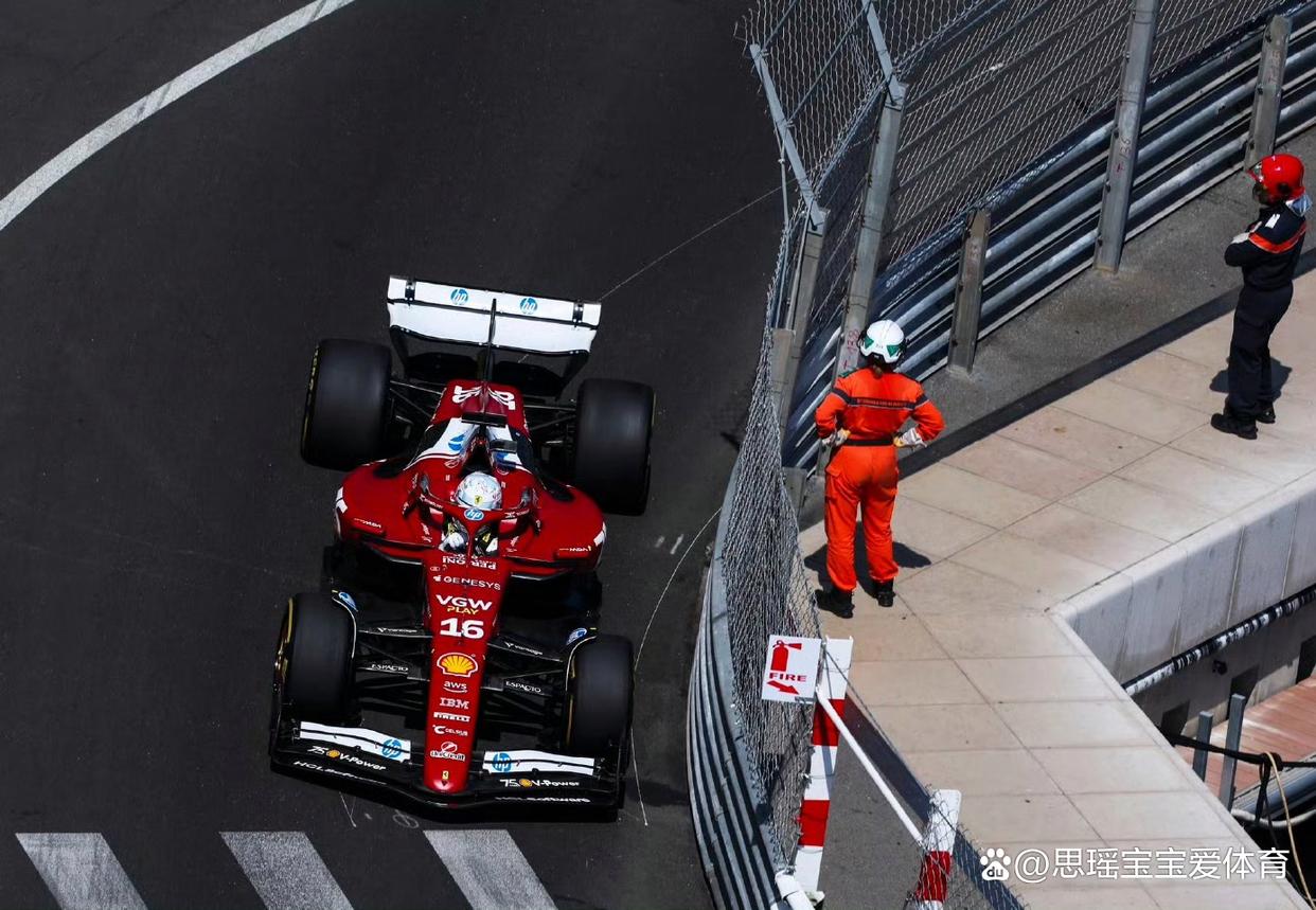 威廉姆斯轻取红牛二队，汉密尔顿点燃赛场的简单介绍