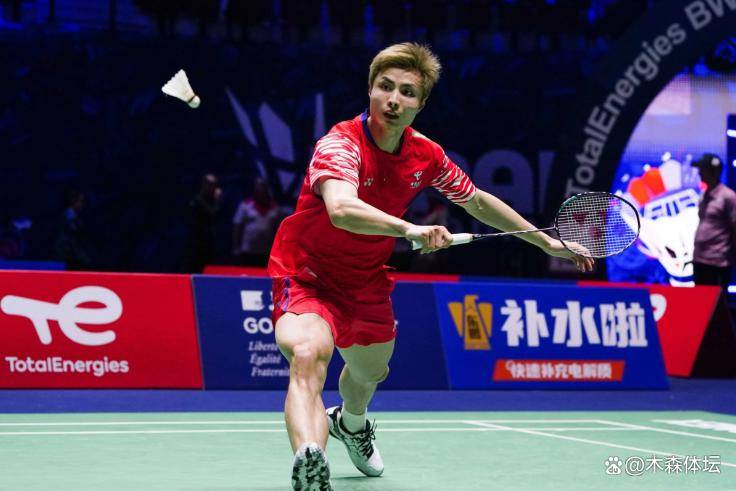 包含日本队横扫德国队,石宇奇关键制胜的词条 包含日本队横扫德国队,石宇奇关键制胜的词条