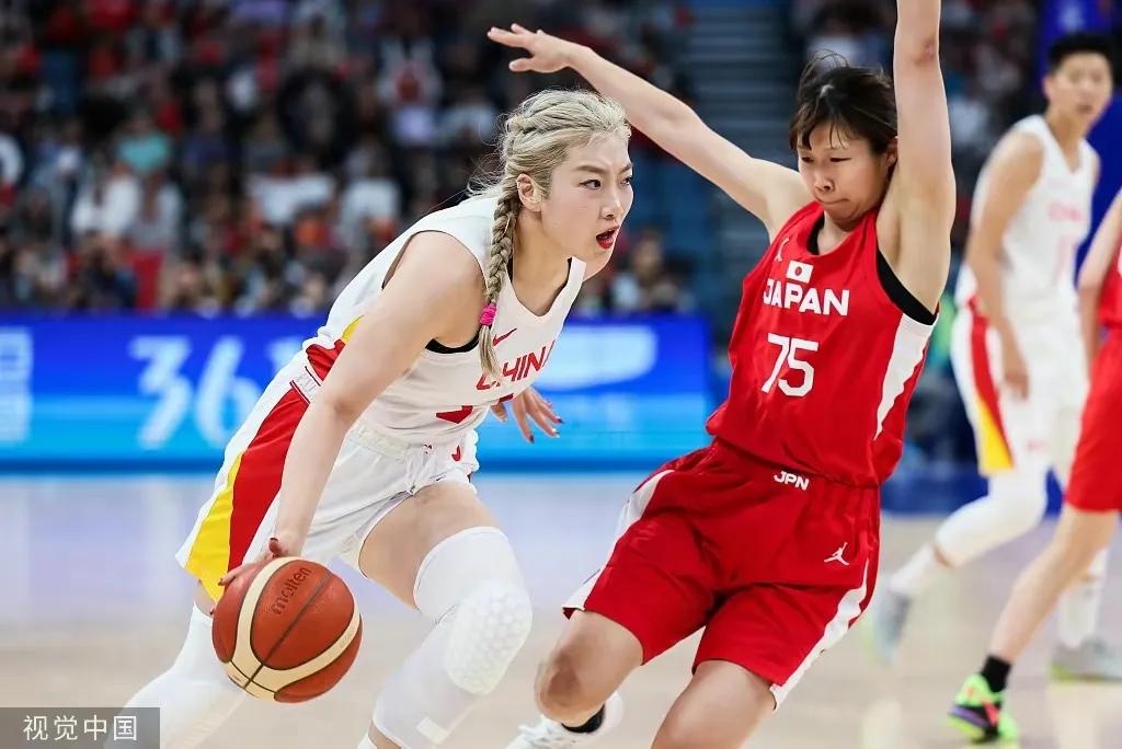 中国队绝杀英格兰队,王皓带队取胜 中国队绝杀英格兰队,王皓带队取胜