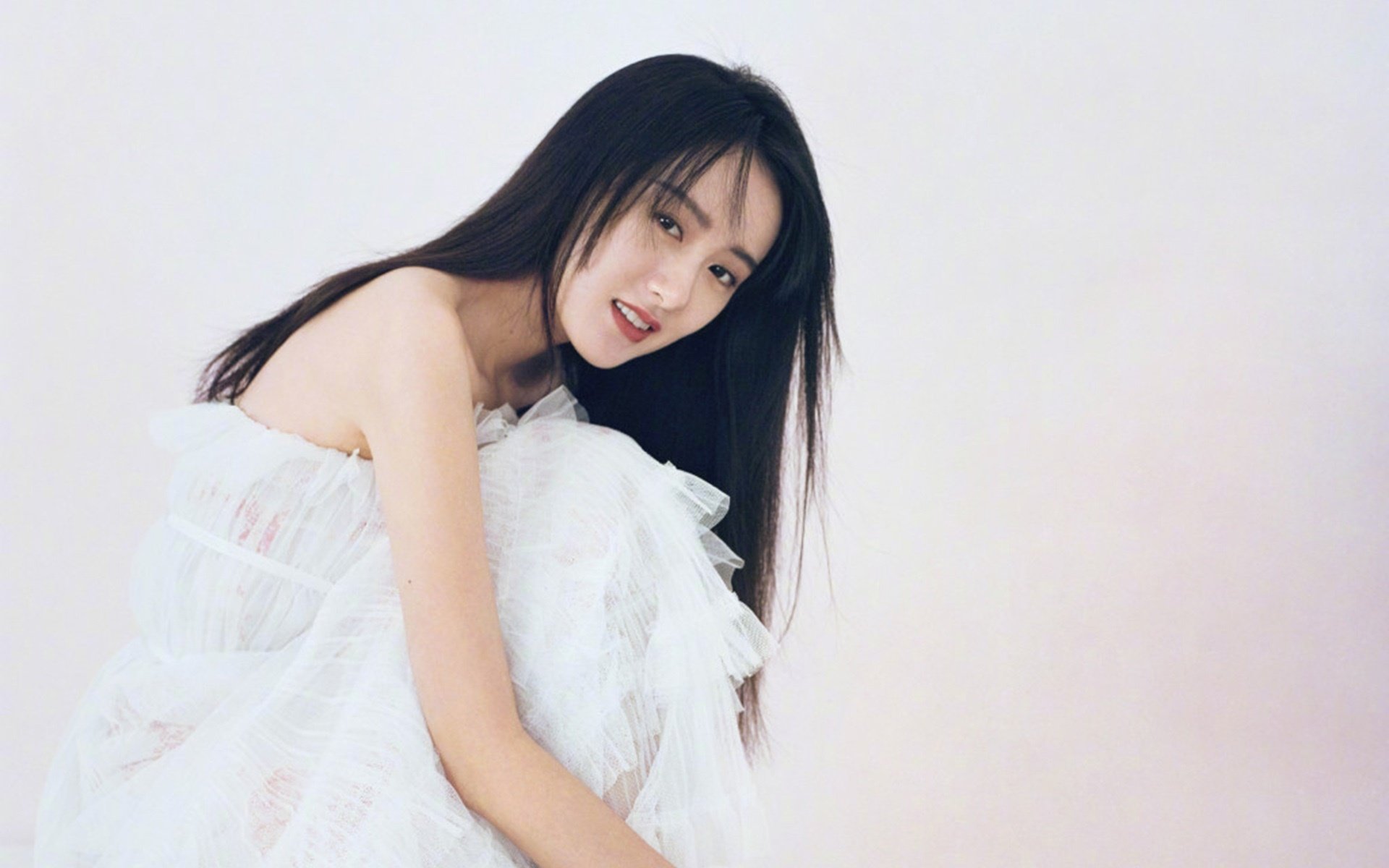 冰与火的对决,F1新赛季轰鸣启程,CBA赛场上海队逆袭终结辽宁王朝